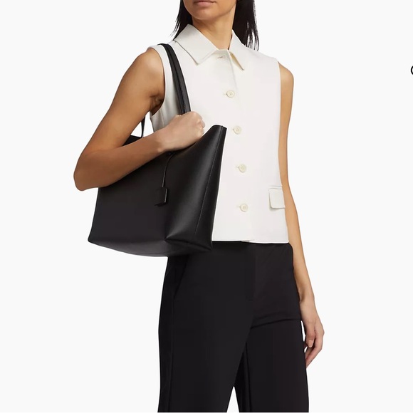 NWOT Theory Tailored Wool-Blend Vest in Ivory, size 0 - Picture 3 of 10